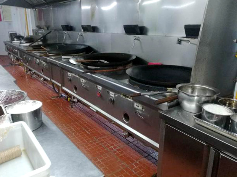 廚具設(shè)備多高為好？合適的廚具設(shè)備高度！